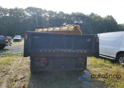 2009 Ford F550 Super Duty из США, поврежденный, VIN 1FDAF57R99EA10008